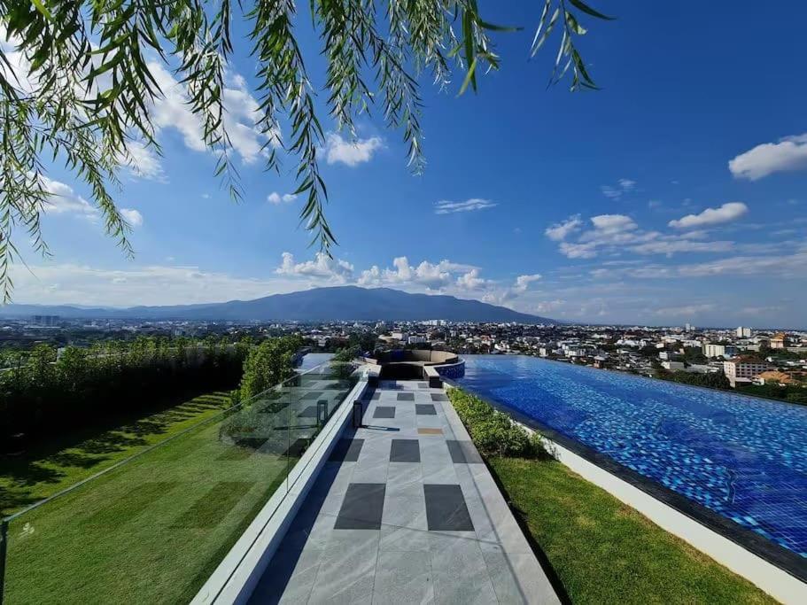 Astra Sky River无边泳池奢华温馨97㎡大三卧山景套房 Chiang Mai Exterior photo